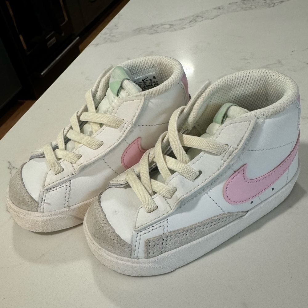 Nike Blazer Mid ‘77 baby/toddler shoes